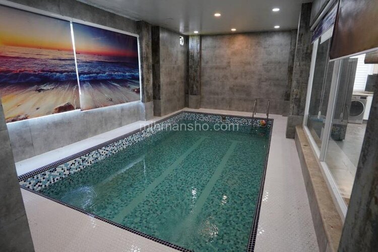 خانه ویلایی تریپلکس استخردار در رویان