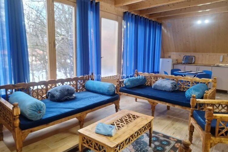 کلبه سوئیسی مبله دوخواب آبی در پل سفید