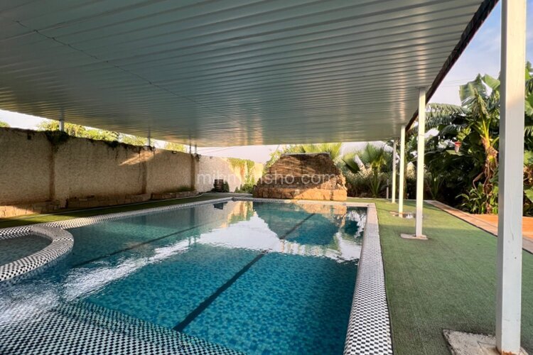 ویلا استخردار 5 خواب ای گل در دزفول