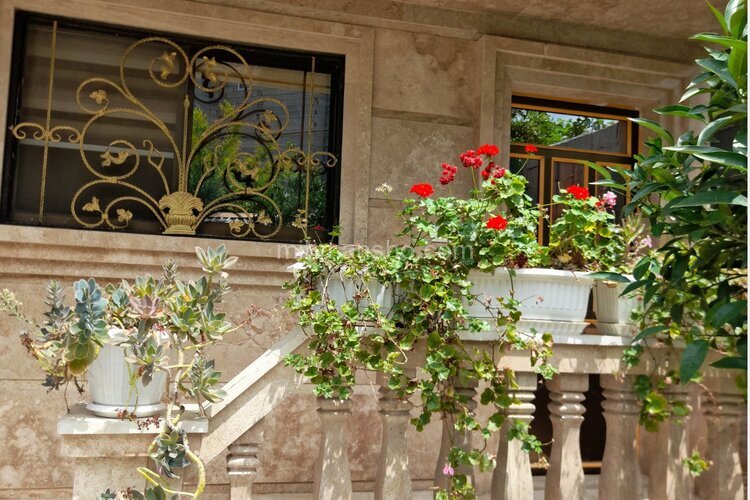 واحد مبله افرینش در طبقه همکف ویلا رامسر