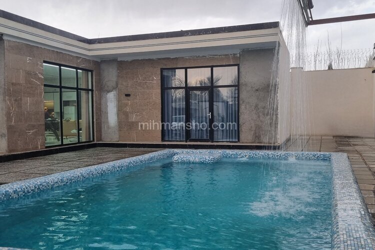 ویلا استخردار سه خواب آریاک در شهریار