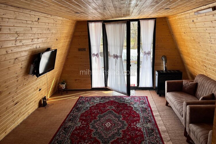 کلبه دوبلکس سوئیسی تکخواب یکتا در لاهیجان