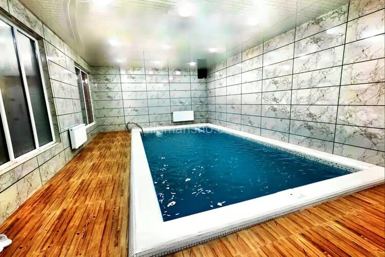 ویلا سه خواب استخردار سرپوشیده آبگرم آیلار در رامجین