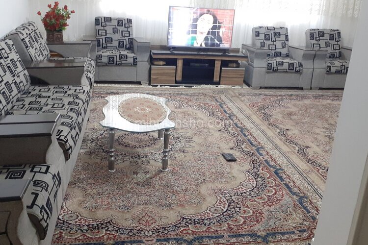 آپارتمان مبله دو خواب طبقه اول در یزد