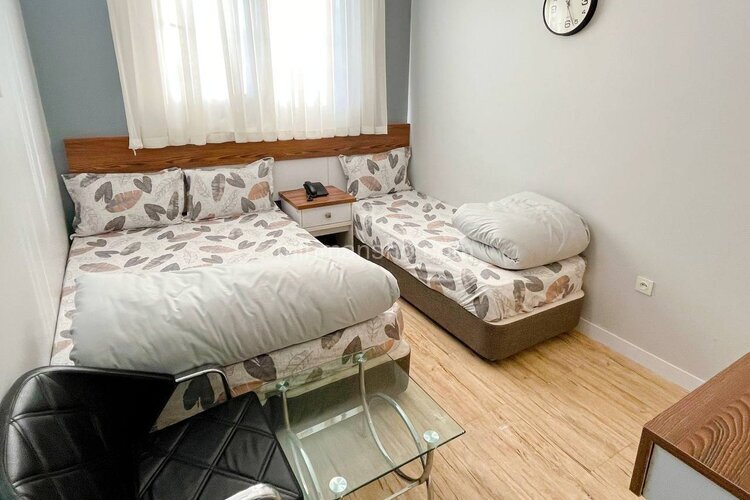 اتاق 3 نفره 301 در مسافرخانه مشهد