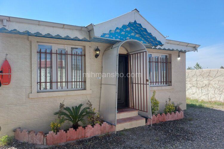 ویلا تکخواب ساحلی در حاجی بکنده | تصویر ۲