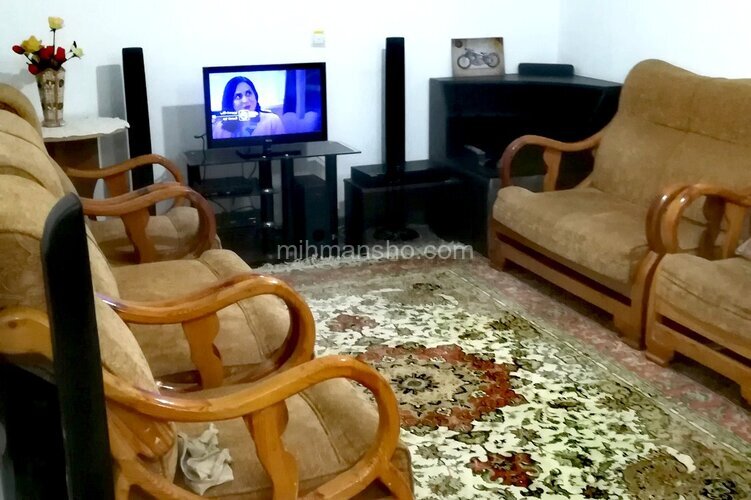 واحد در طبقه همکف ویلا نوشهر