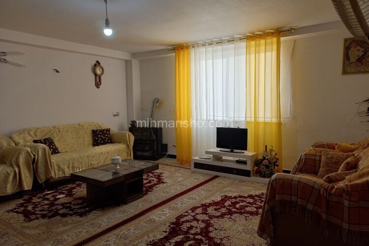 واحد تکخواب در طبقه اول ویلای لاهیجان