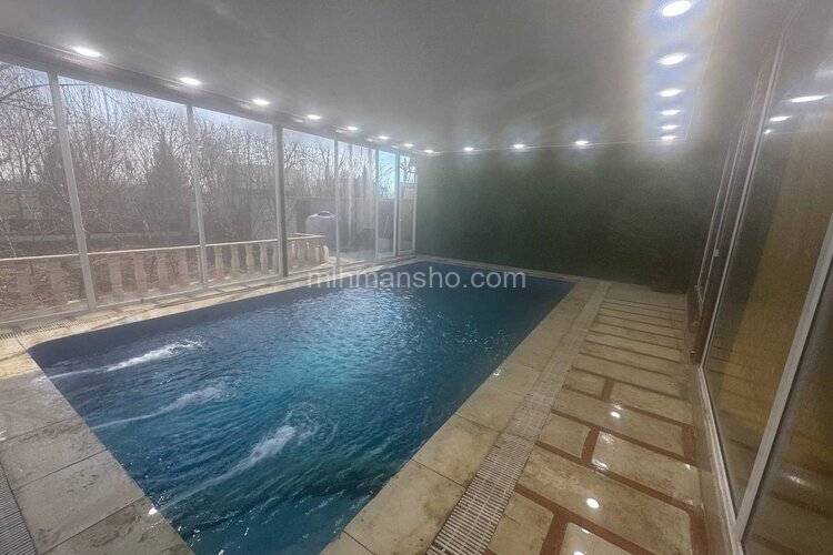 اجاره ویلا استخردار در چهارباغ