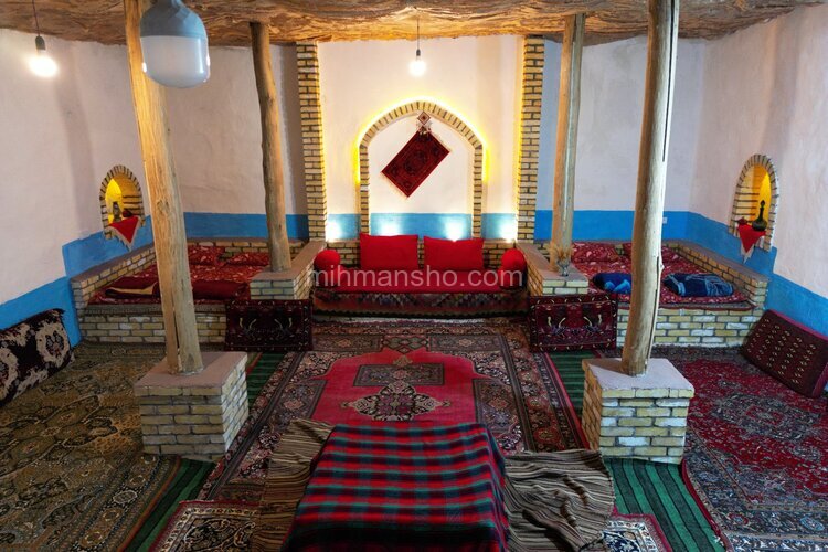 سوئیت ویلا سنتی در روستای گردشگری قینرجه تکاب
