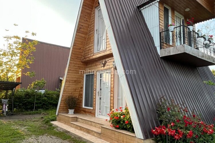 کلبه سوئیسی مبله تک خواب کلون 1 در پره سر