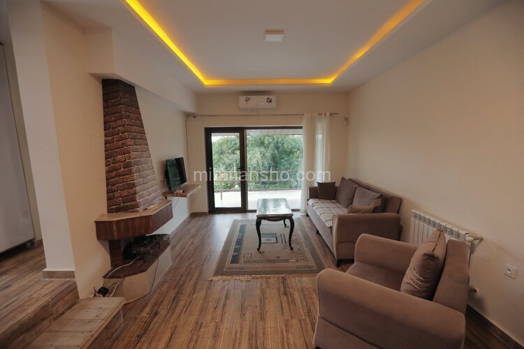 واحد تکخواب (1) در طبقه همکف ویلا قائم شهر