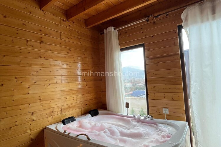 کلبه چوبی دوبلکس بهشت پدری در سواد کوه | ۱