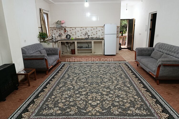 واحد در طبقه دوم ویلای لب رودخونه دردل جنگل اسالم