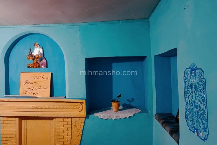 اتاق 3 نفره فیروزه در بومگردی شیراز