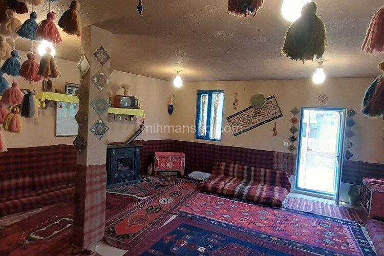 واحد تکخواب در بومگردی هانیس سنندج