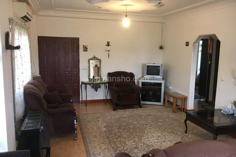 واحد دو خواب در طبقه اول گل شمعدونی در رشت