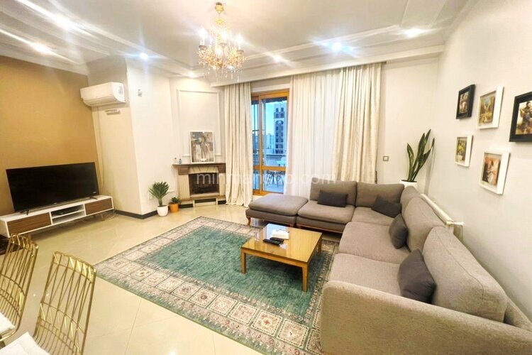 آپارتمان استخردار دوخواب با تراس در اقدسیه