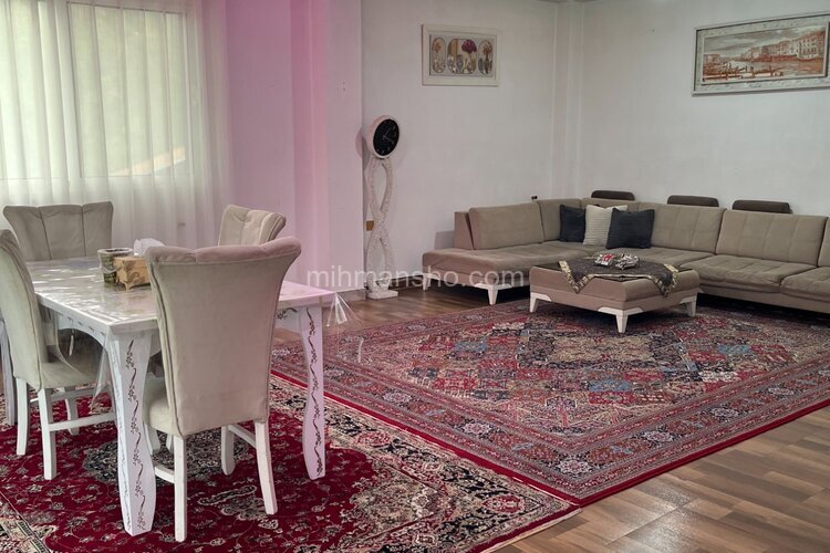 واحد تکخواب در طبقه اول ویلا شفت