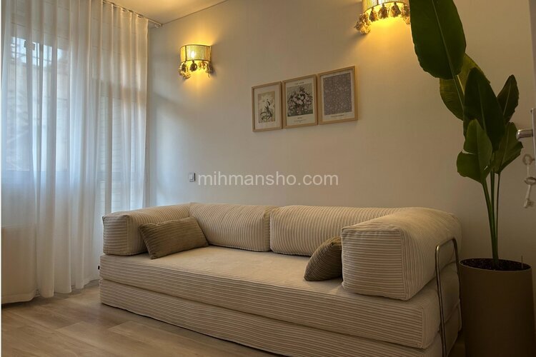 آپارتمان مبله دو خواب ملحفه سفید در بلوار کشاورز