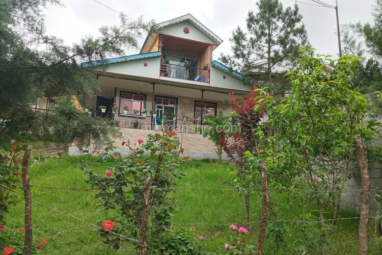 ویلا واحد دوخواب در طبقه همکف ویلا طلائیه در ماسال