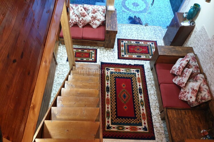 کلبه چوبی دوبلکس آرامش در لاهیجان