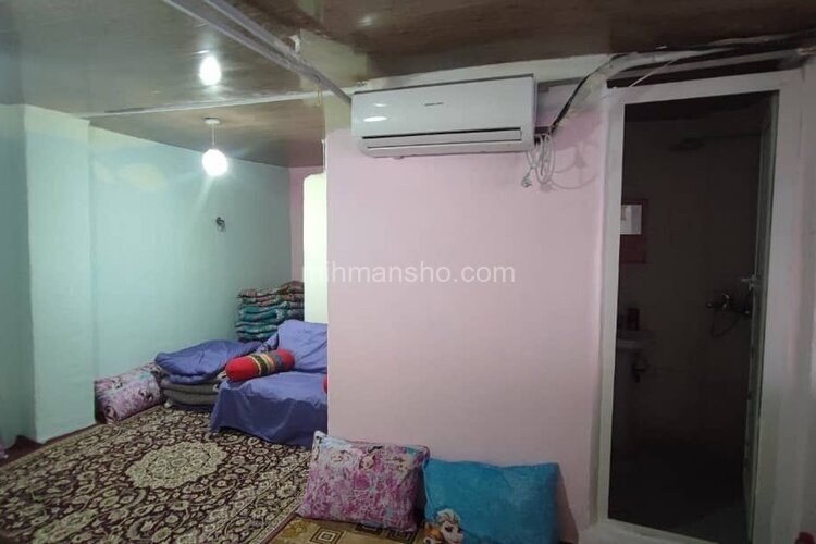 اتاق صمیمی واحد 3 در مسافرخانه رشت