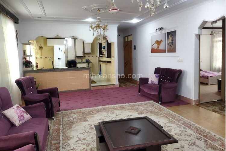 واحد در طبقه اول ویلا ساری