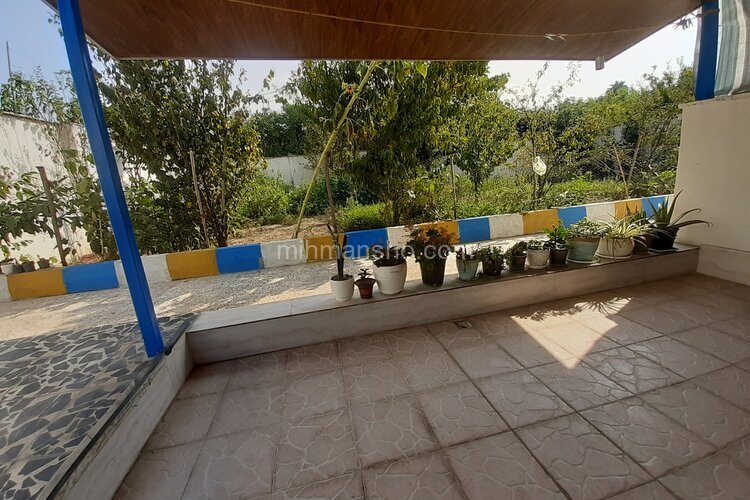 واحد مبله تک خواب در طبقه همکف ویلا فریدونکنار