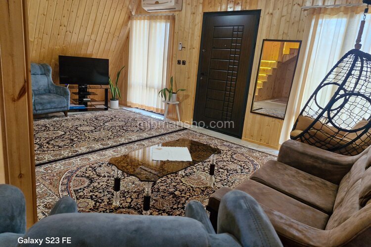 کلبه سوئیسی دوبلکس تکخواب ساحلی دریا در پره سر
