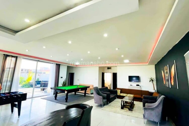 ویلا استخردار سه خواب مبله در چهارباغ