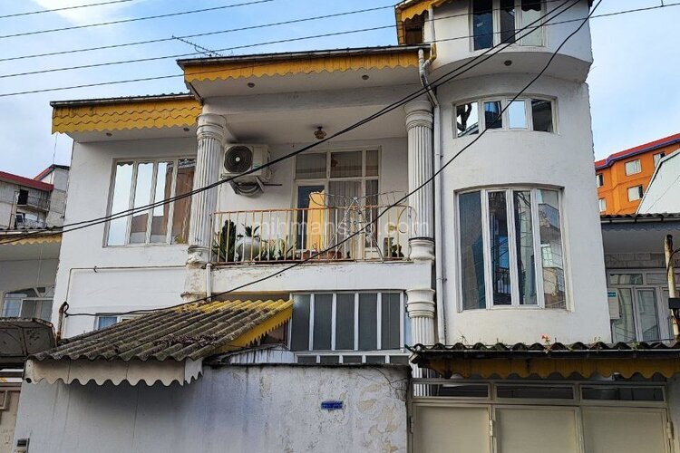 واحد تکخواب در طبقه دوم ویلای آستارا