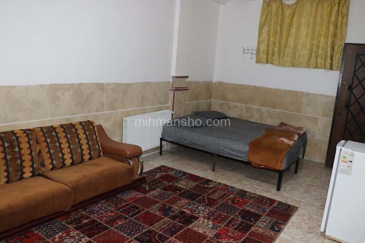 سوئیت مبله دو نفره در هتل باغ کرمان