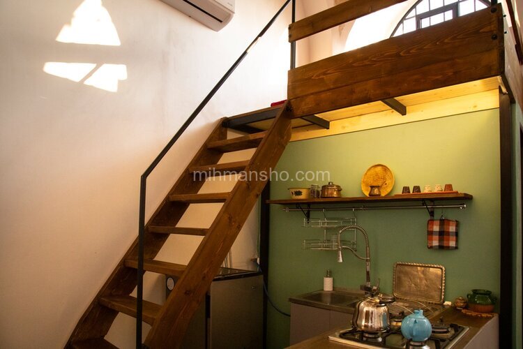 سوئیت مبله سنتی سارا در کاشان