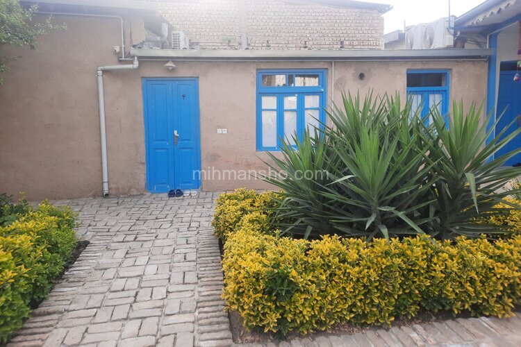 اتاق سرای کوچک در اقامتگاه بومگردی بومخانه ددنگه گرگان