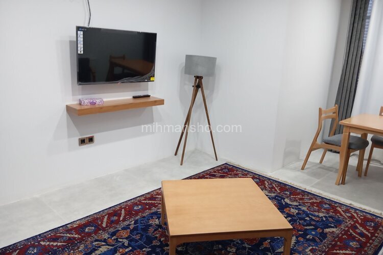 واحد 203 در هتل آپارتمان شیراز