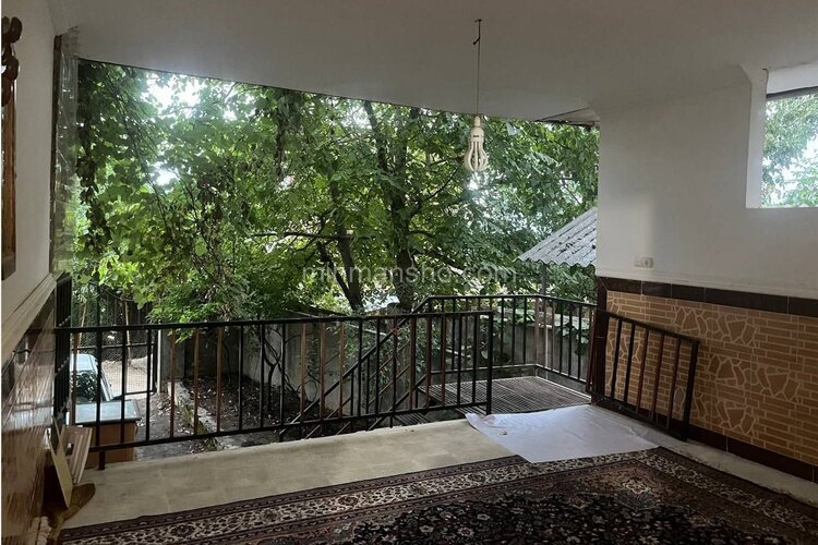 واحد تکخواب در طبقه دوم ویلا ماهیان در علی آباد