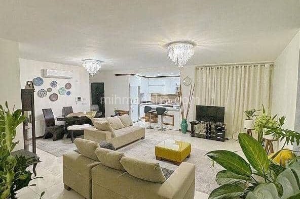 آپارتمان مبله دوخواب کریم خان زند در شیراز