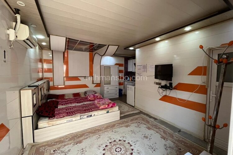 واحد 109 در مجتمع اقامتی آبادان