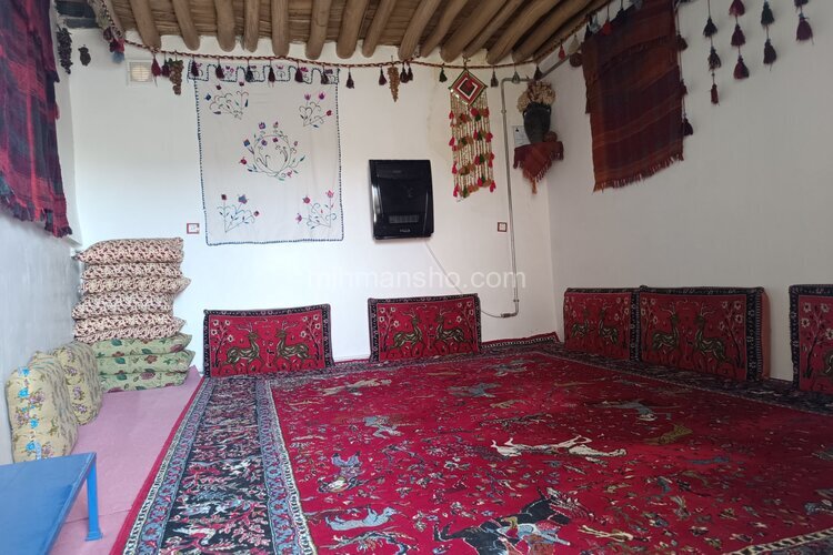 اتاق 30متری در اقامتگاه بومگردی در مهاباد