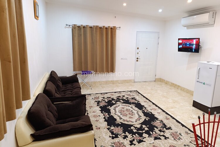 واحد در طبقه همکف ویلا آراد نزدیک به دریا در تنکابن