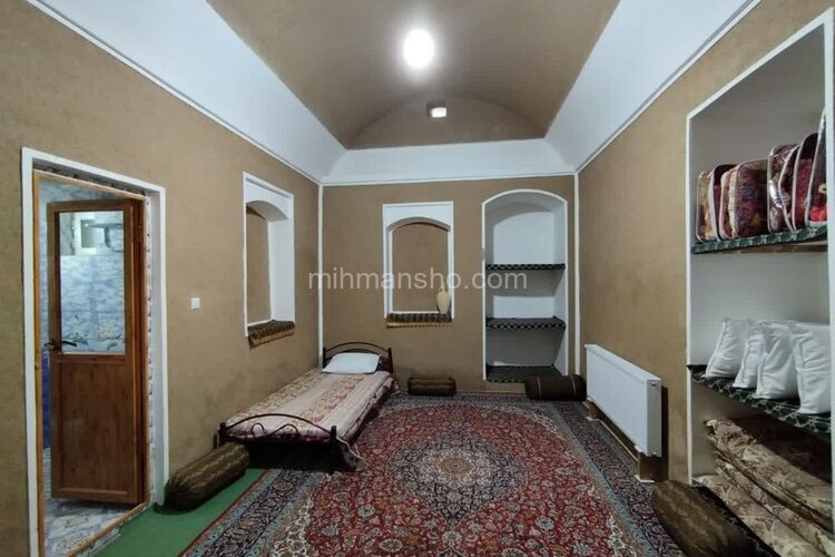 سوئیت شاباز در اقامتگاه بوم گردی ورزنه