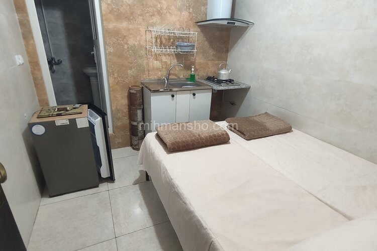 اتاق 401 دو تخت در مسافرخانه قم