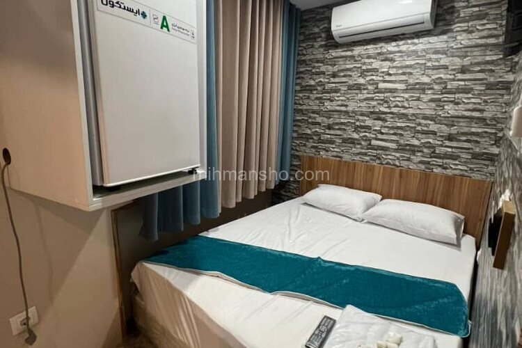 واحد دونفره با سرویس بهداشتی ایرانی در هتل در خیابان پانزده خرداد