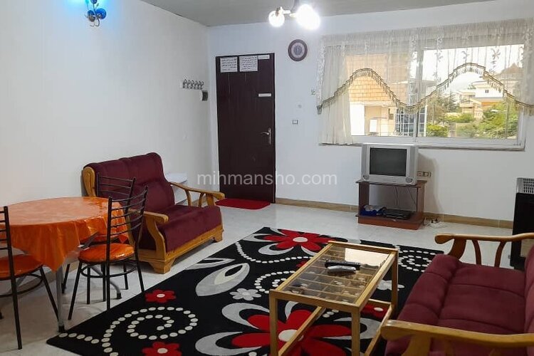 واحد تکخواب در طبقه دوم ویلا ساحلی حسینی در چالوس