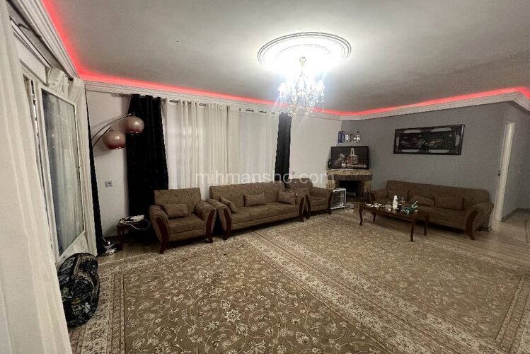 باغ ویلا تکخواب در چهارباغ