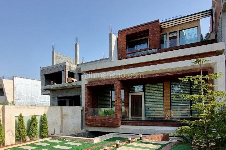 ویلا چهارخواب استخردار مدرن در سرخرود