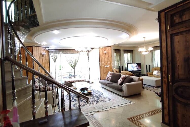 ویلا لاکچری تریپلکس عسلکده در نمک آبرود