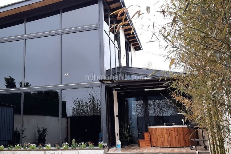 ویلا دوخواب جکوزی دار لوکس یاس در چالوس