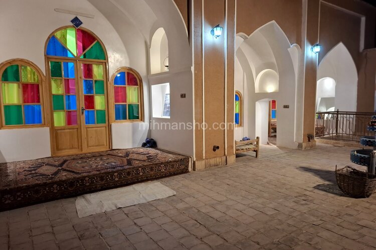 اتاق 2  اتاق بلوط در بومگردی نجف آباد